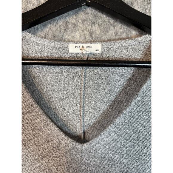 Rag & Bone Womens Gray Soft Stretch V Neck Sweater Lightweight - Medium - Picture 2 of 6